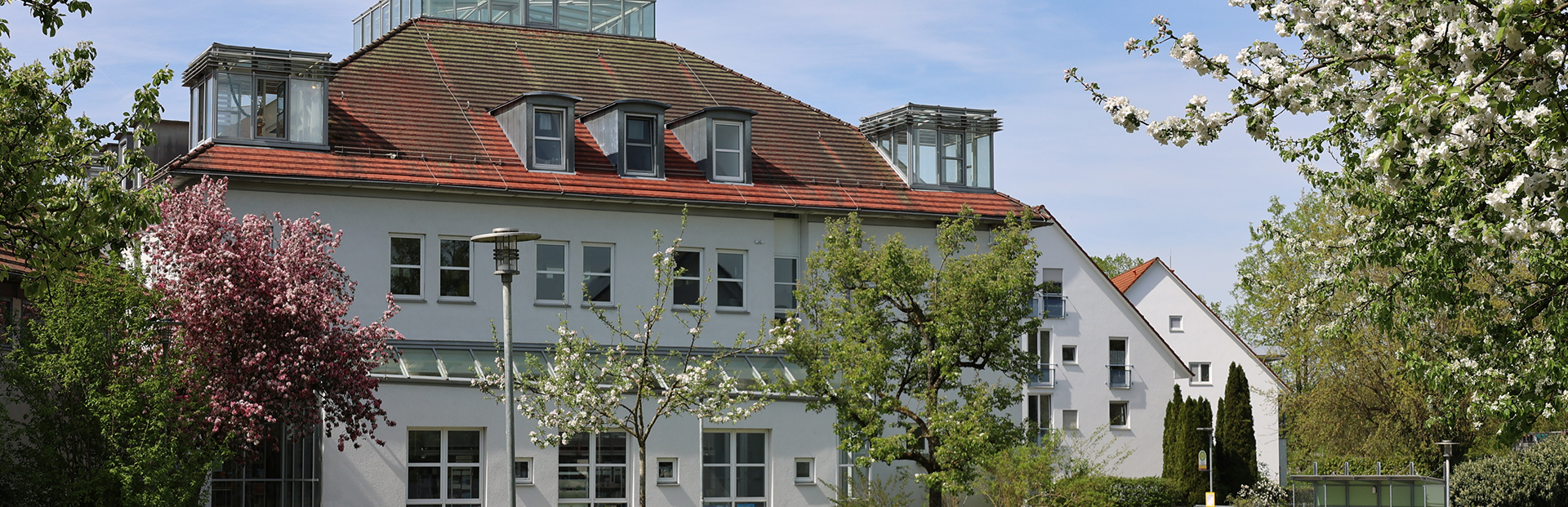 Ansicht des Rathauses aus Richtung Pfarrstadel